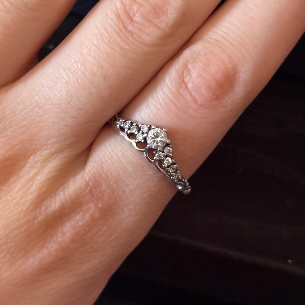 Pandora Fairytale Tiara ring SIZE 9 and My princess earrings in sterling silver - Picture 2 of 4